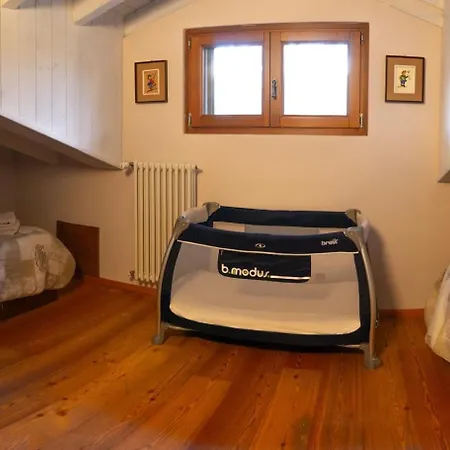 ヴィラ Podere Brughee トレメッツォ